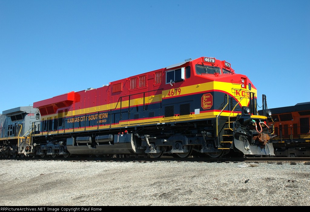 KCSM 4679, GE ES44AC, NEW at the KCS Knoche Yard